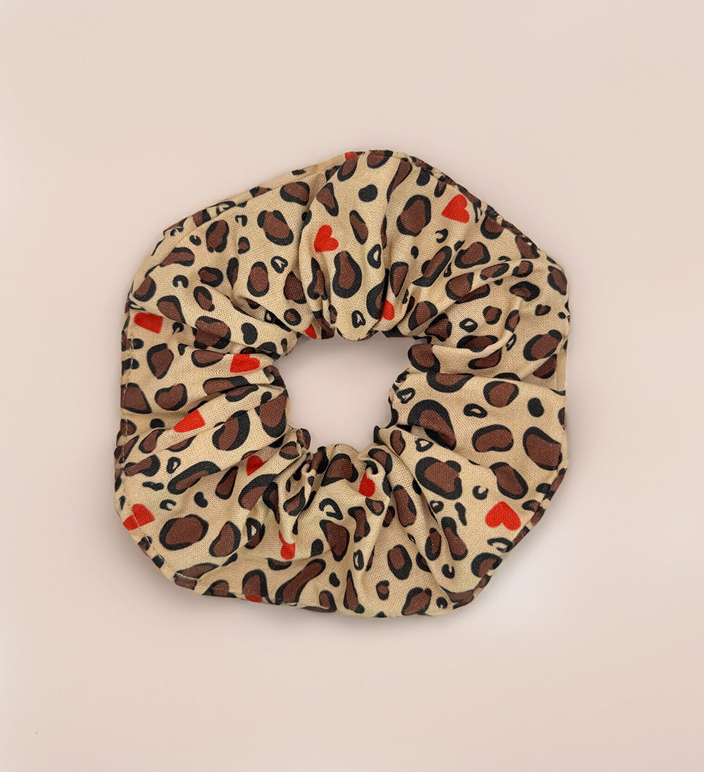 Lot trousse + Choucou léopard et coeurs